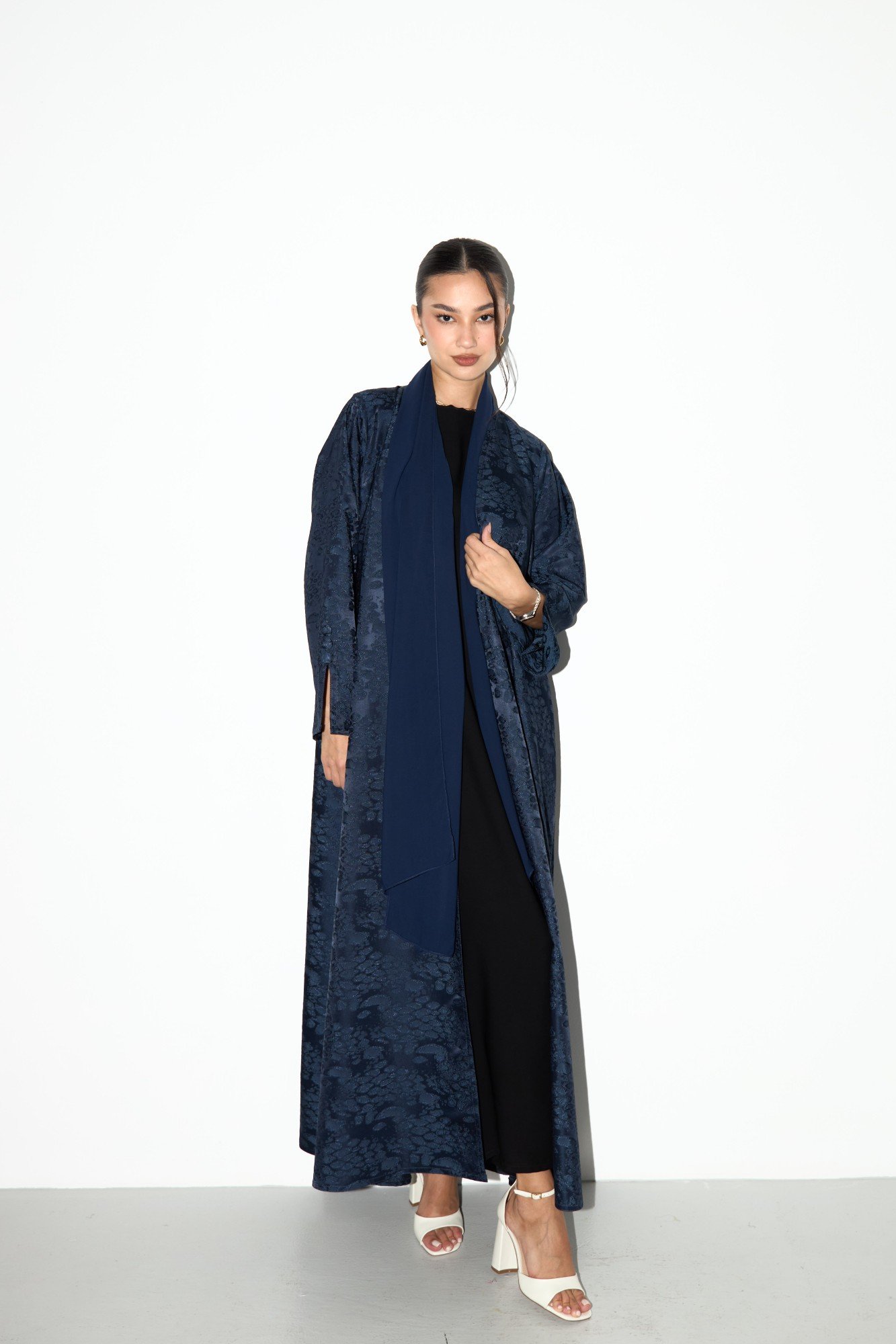 0Y4A1221 FROSTED BERRY - Image 1