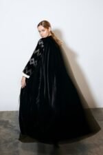 BLACK SWAN - Image 2