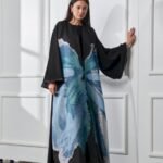 BUTTERFLY EMBRACE IN BLUE