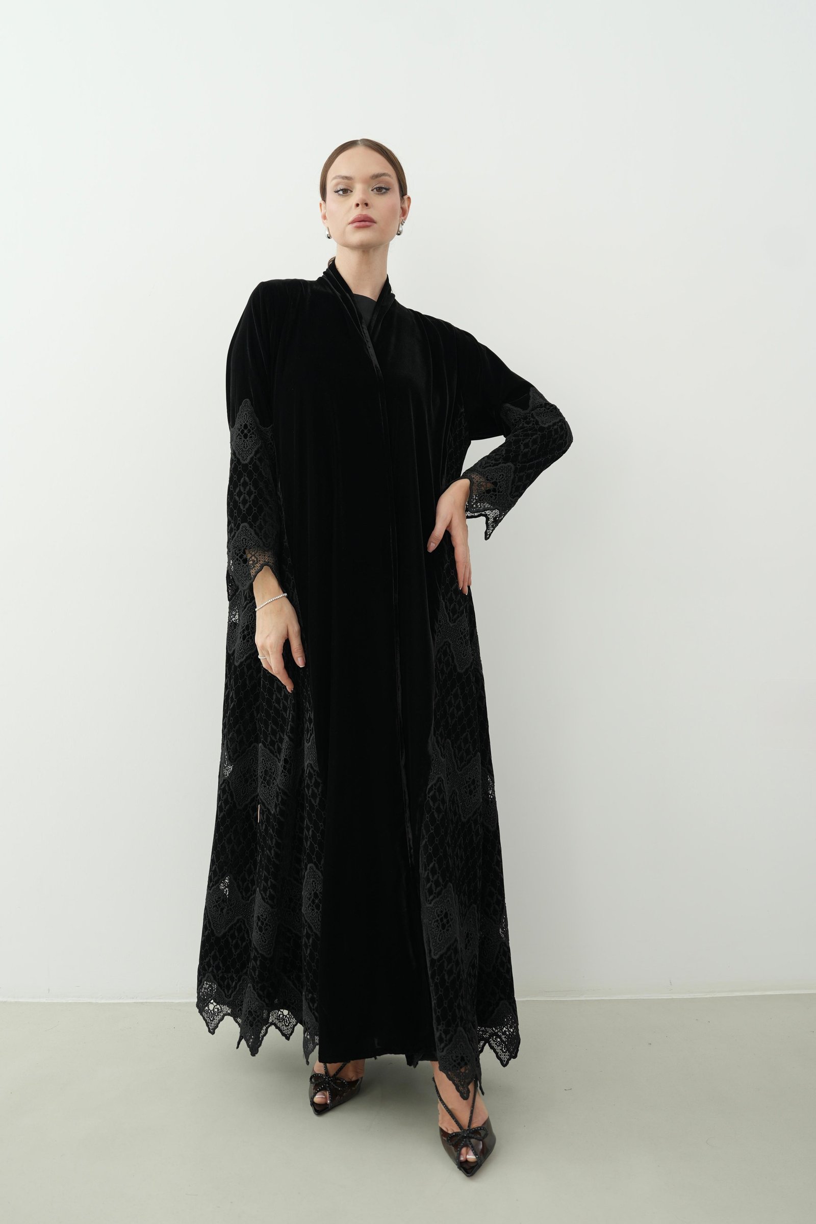 qqqqqqq SB234 - Image 1